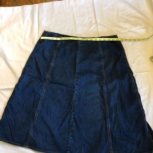 Liz and Co A line jean skirt